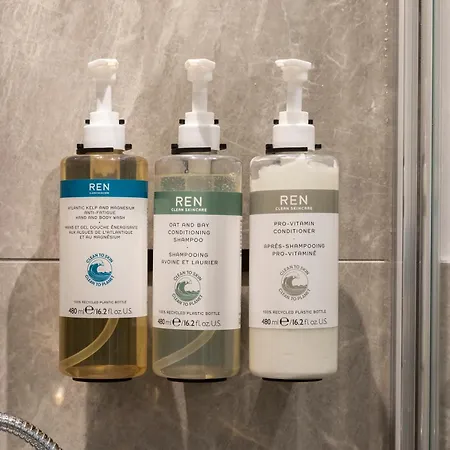 Отель Numa Linea 3*