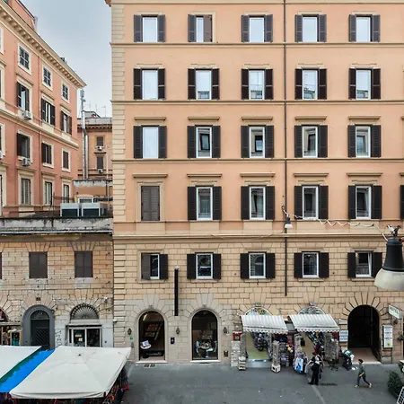 Numa Linea Aparthotel 3*