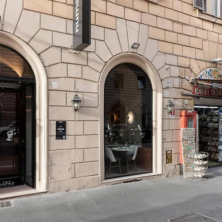 Aparthotel Numa Linea 3*