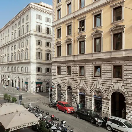 Aparthotel Numa Linea Rome