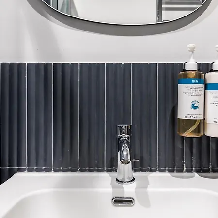 Appart hôtel Numa Linea 3*
