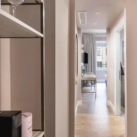 Numa Linea Aparthotel Rome