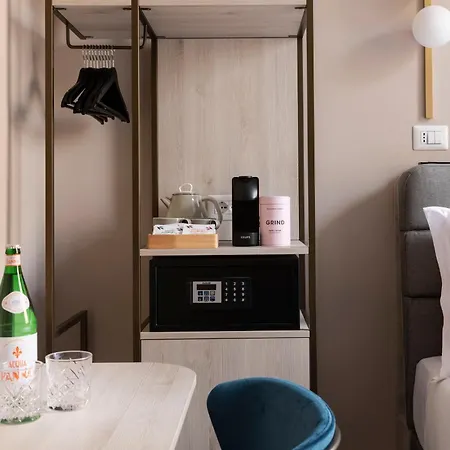 Aparthotel Numa Linea Rome
