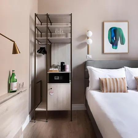 Aparthotel Numa Linea 3*