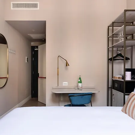 Aparthotel Numa Linea 3*