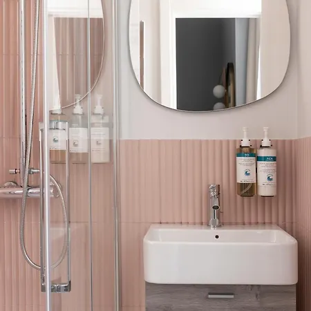 Numa Linea 3* Rome