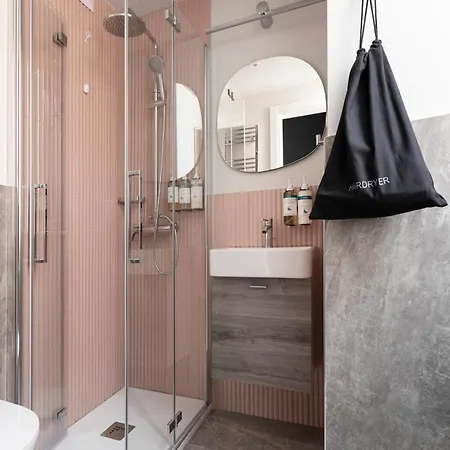 Numa Linea 3* Rome